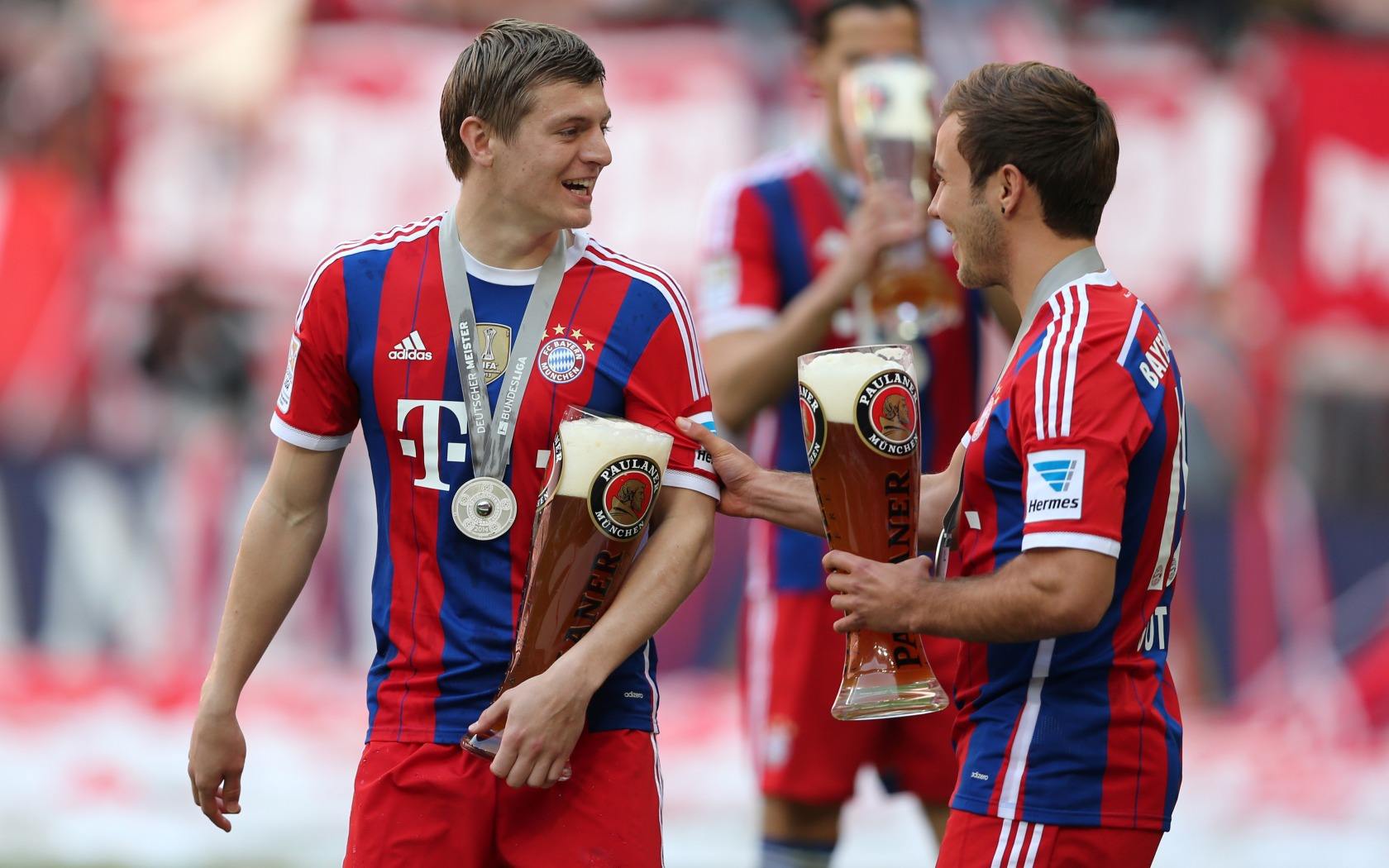 足球欧洲杯官方发布主题曲，引热议（欧洲杯公布官方主题曲，掀起热议）