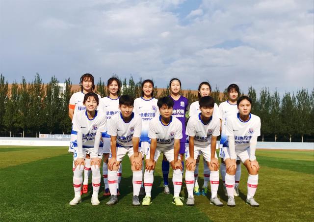 雷霆vs独行侠前瞻：浓眉提升球队竞争力，雷霆捏软柿子不易（雷霆vs独行侠前瞻：浓眉加持提升竞争力，雷霆想轻取谈何容易）