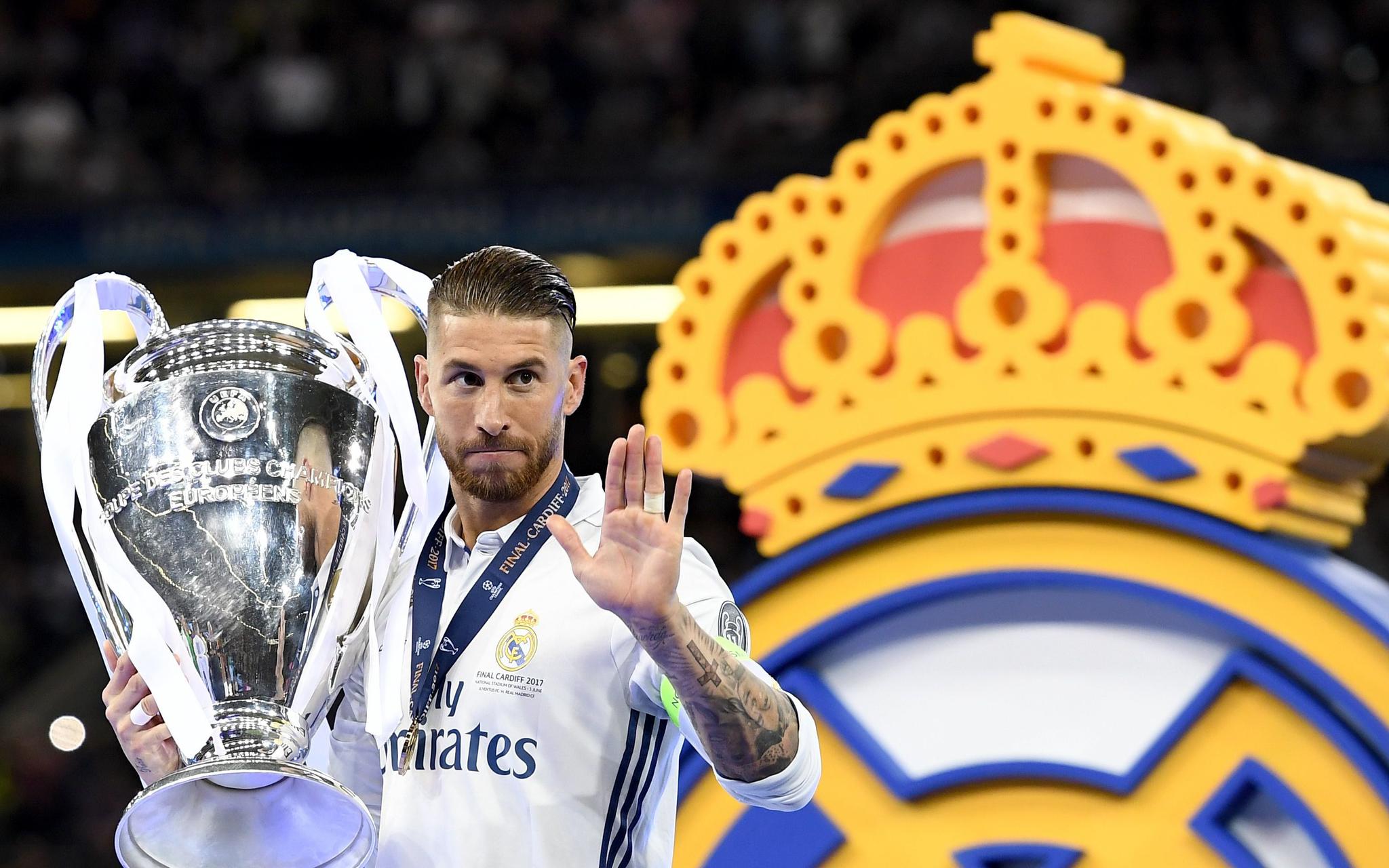 图片报：多特希望以顶薪续约施洛特贝克，但球员还在犹豫（图片报：多特愿以顶薪续约施洛特贝克，但球员仍举棋不定）