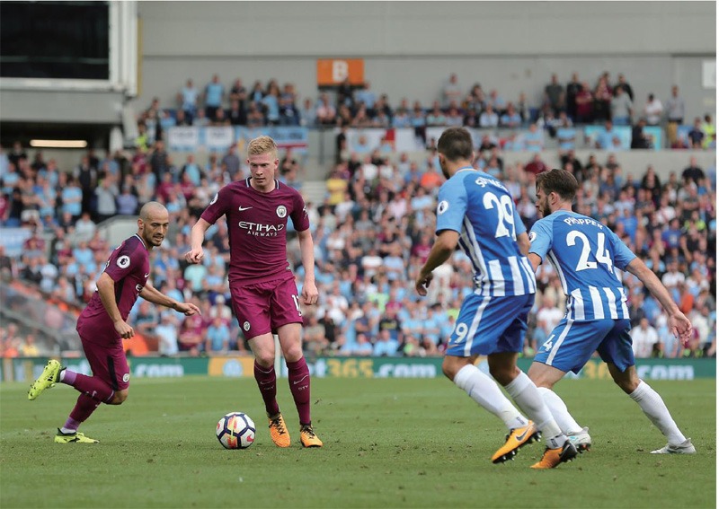 罗马诺：埃利奥特预计会回利物浦，利物浦将与维拉进行协商（罗马诺：埃利奥特有望回归利物浦，红军将与维拉展开谈判）