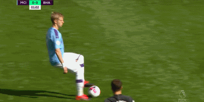 随着曼城1-2，利物浦0-3，英超最新争冠形势出炉：天助阿森纳得利