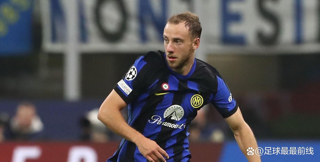 北青：邵佳一已成国足新帅主要候选人之一