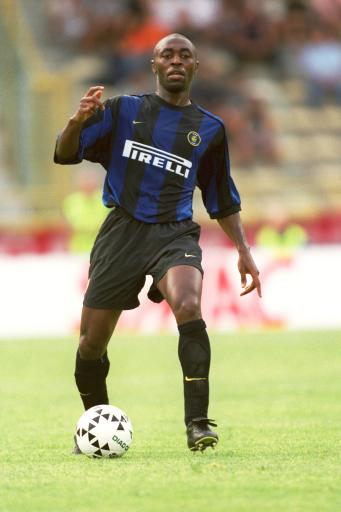 罗体：斯帕莱蒂重回那不勒斯全程遭嘘，球迷不原谅他执教尤文（罗体：斯帕莱蒂重返那不勒斯遭全场嘘声，因曾执教尤文未获球迷谅解）