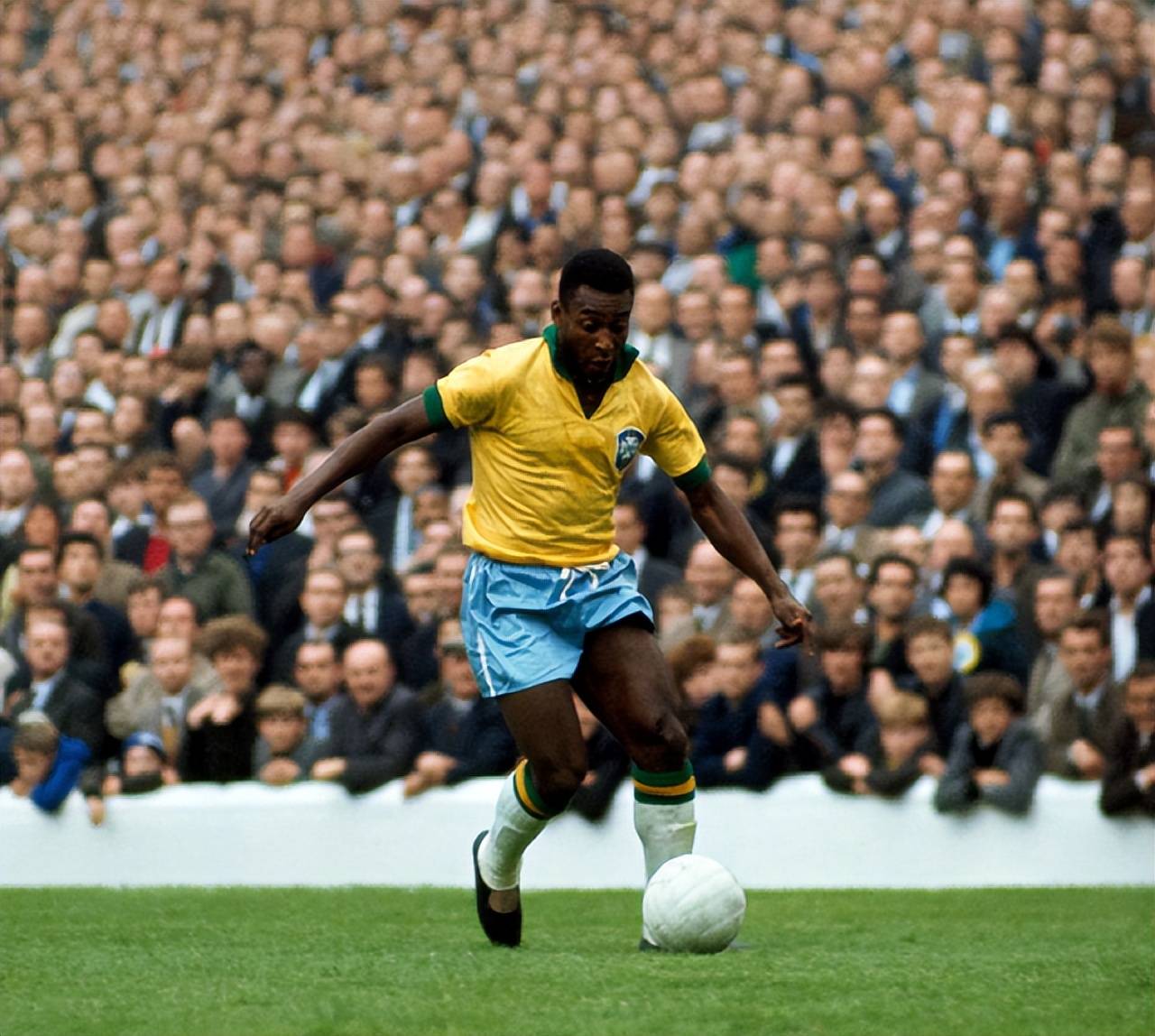 孙继海：非专业人士投身青训有启蒙作用，专业人能更符合规律（孙继海：非专业参与青训可起启蒙之效，专业人士更符合规律）