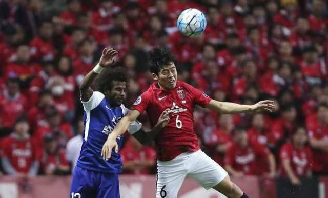 篮球鞋气垫与缓震差异分析（篮球鞋气垫与缓震的区别详解）