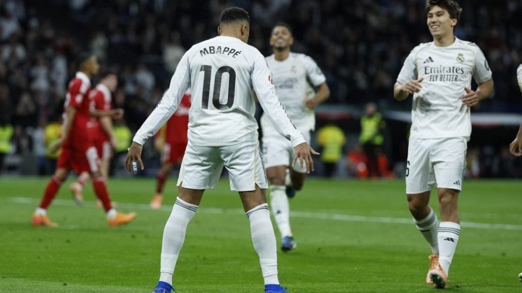 韩媒：韩足协要求蔚山HD对申台龙涉嫌殴打球员一事展开调查（韩媒：韩足协促蔚山HD就申台龙涉嫌殴打球员一事启动调查）