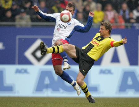 足球战术板：四种常见变化（足球战术板：四大常见变式）