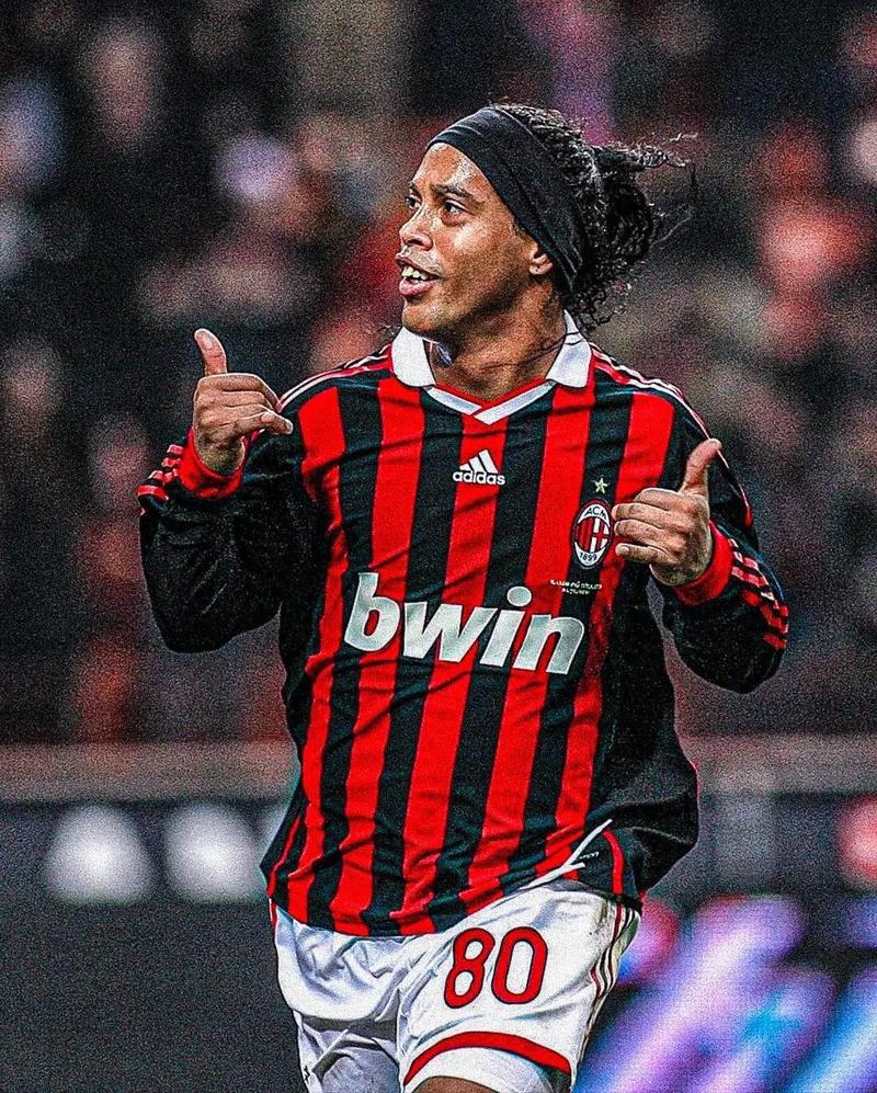 篮球NBA球员续约消息频传（NBA球员续约消息不断）