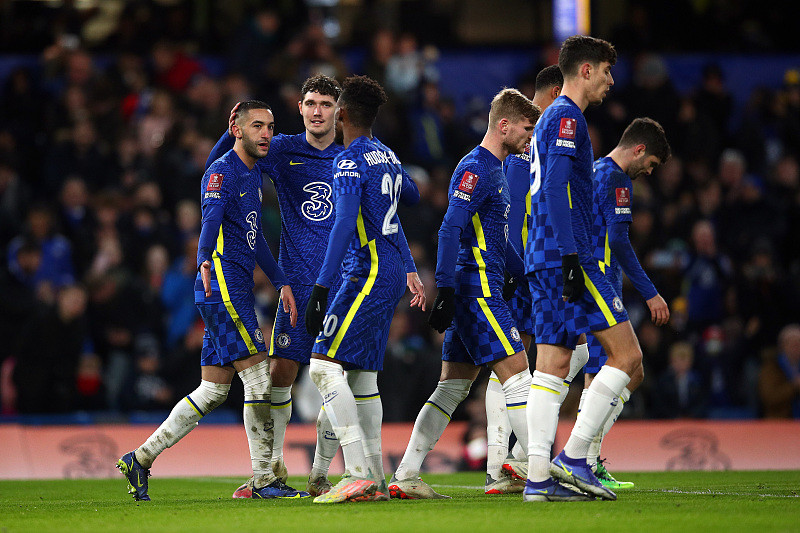 NBA季后赛球队战术分析与胜负预测（NBA季后赛战术剖析与胜负前瞻）