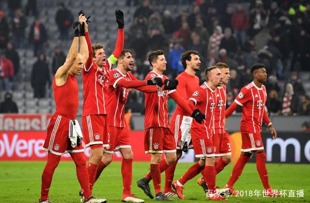 记者：恩昆库在冬窗的未来值得关注；米兰会和经纪人谈莱万（记者称：冬窗恩昆库动向成焦点，米兰将与莱万经纪人会谈）