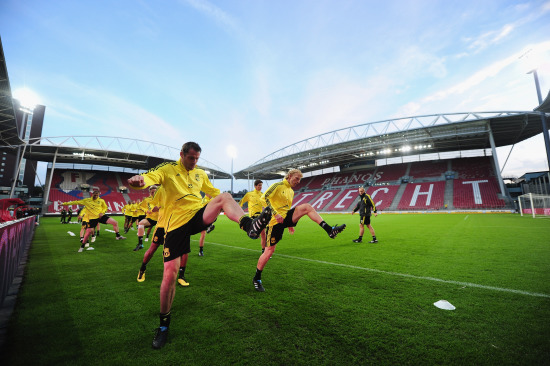 国米意甲对阵科莫10连胜，近6场全部零封取胜创纪录（国米对科莫意甲豪取10连胜，近6战场场零封创纪录）