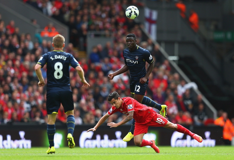 贝尔萨：我是个毒瘤，是那种会让环境变得紧张的人（贝尔萨：我是个麻烦人物，总会让团队气氛紧张）